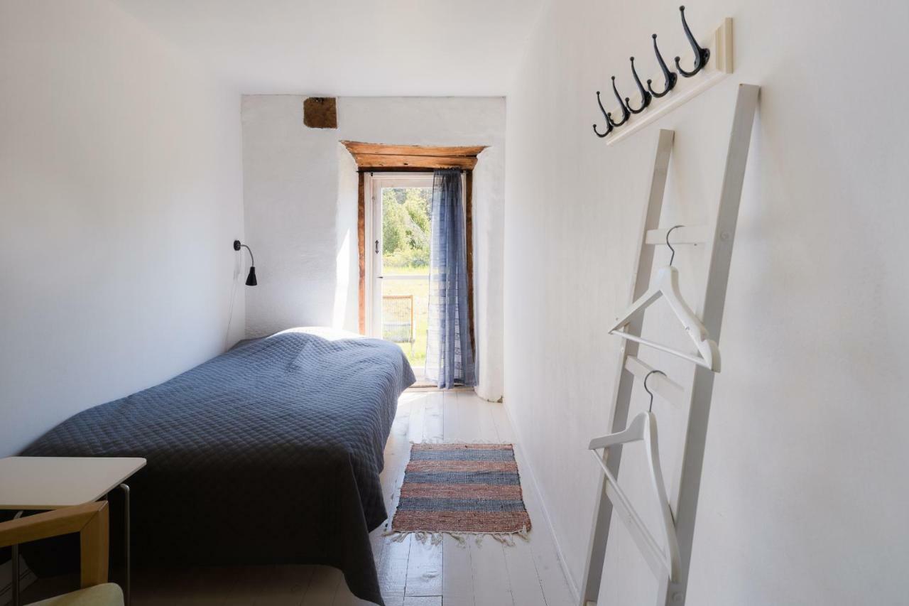 Liste Gard Hostel Ganthem Exterior photo